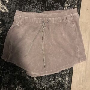 Lululemon Inner glow shorts